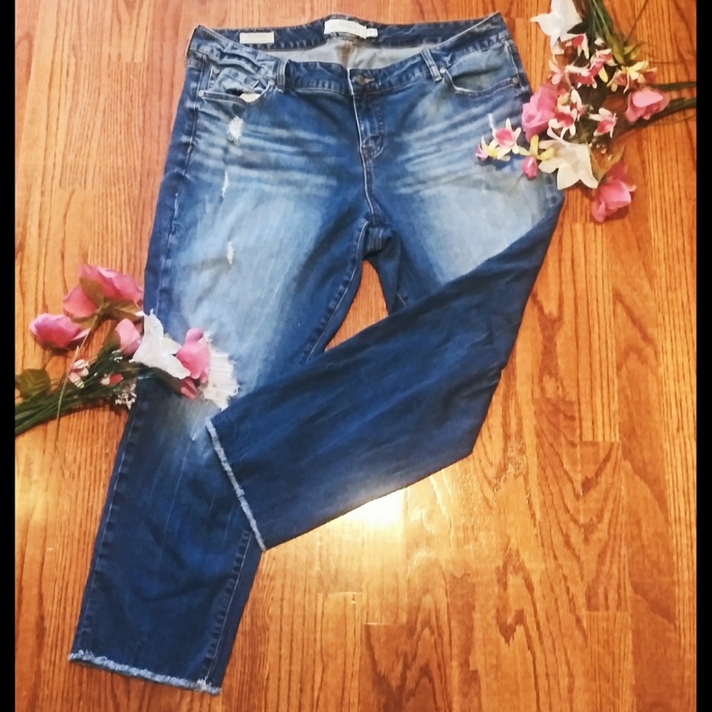 Torrid Capri Boyfriend Jeans